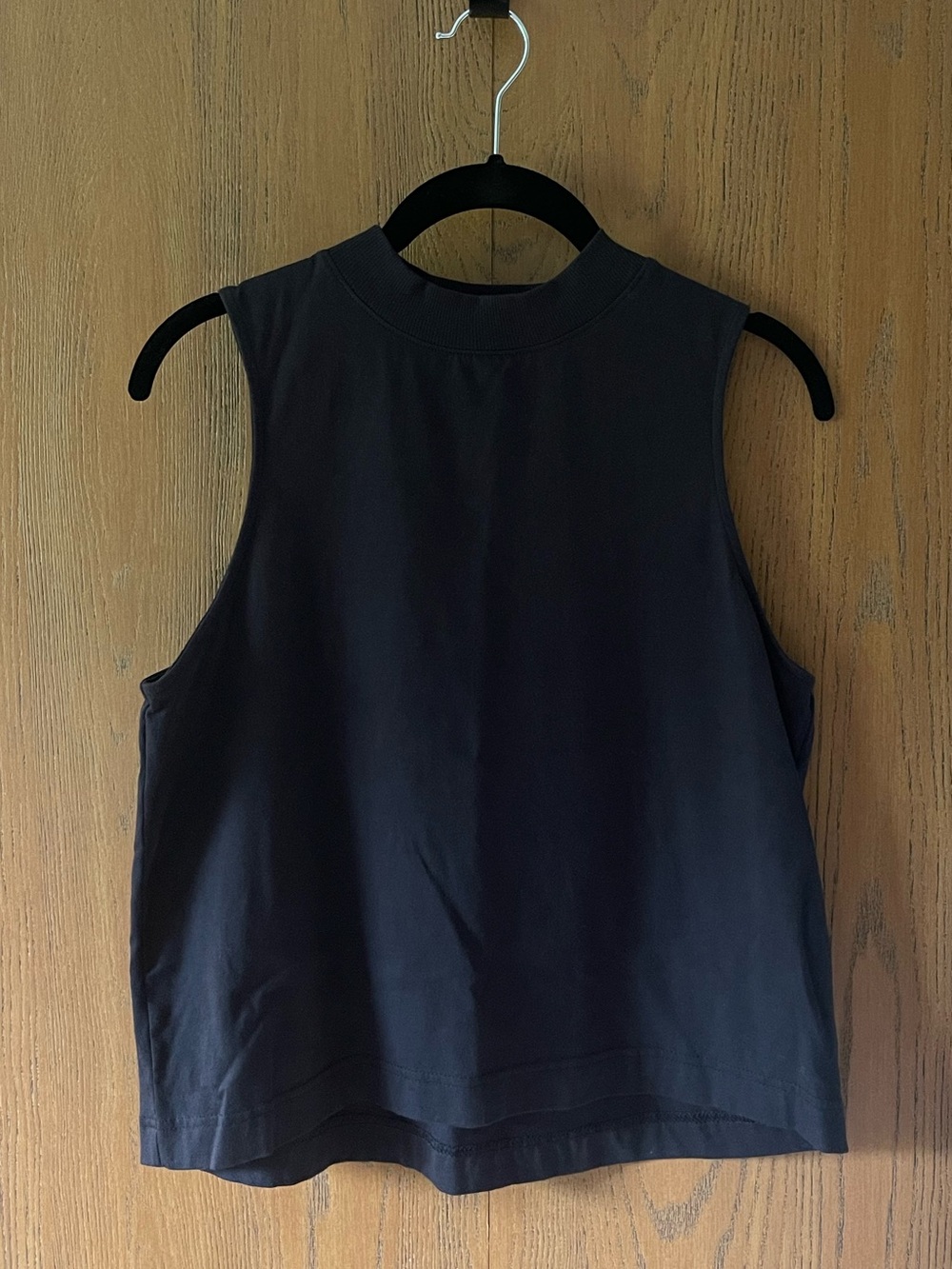 All In Motion Black High Neck Ribbed Collar Crop Athletic Sleeveless Tank Top